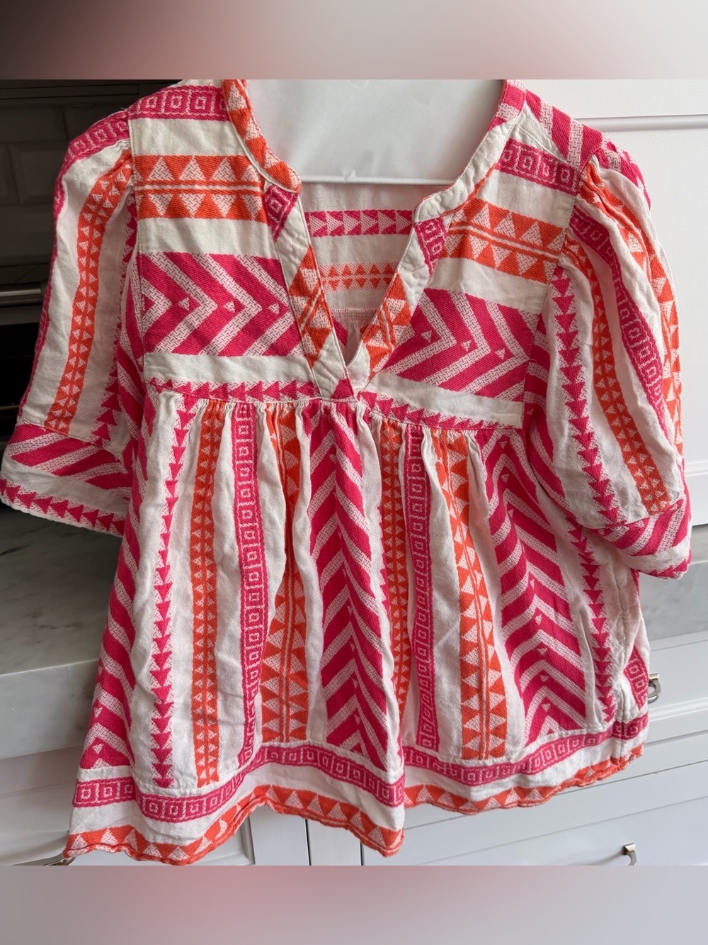 Old Navy Women’s Pink & Orange Patterned Boho Peasant Top, size M, EUC